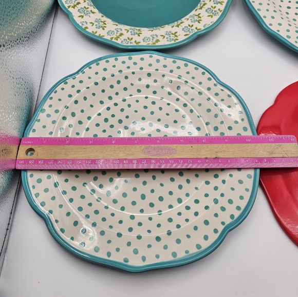 Pioneer Woman Retro Dots Dinner Plates 2 teal 1 red 1 floral - Picture 6 of 6